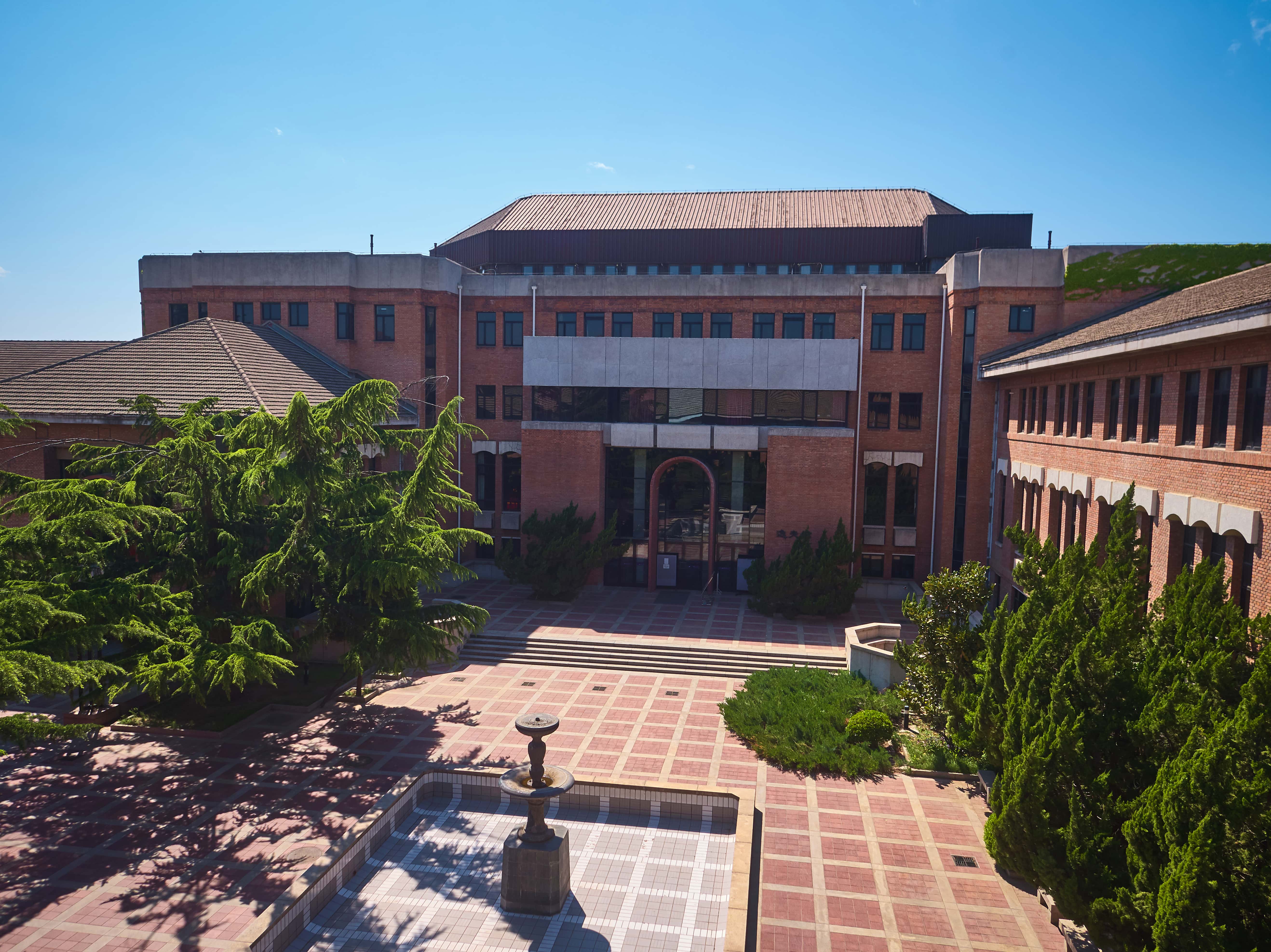 清华大学基本概况及招生情况