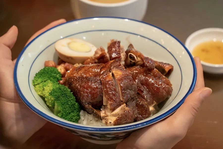 魔都平价又好吃的烧鸭/油鸡饭有哪些？