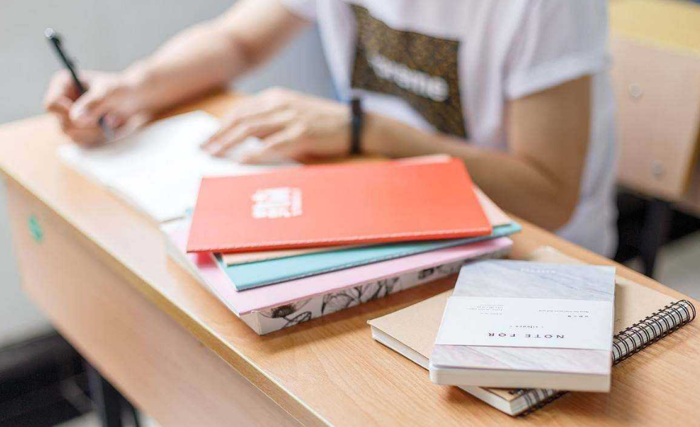 “中等生”的福音，适合学习一般读的4所理工大学，并不比别的差