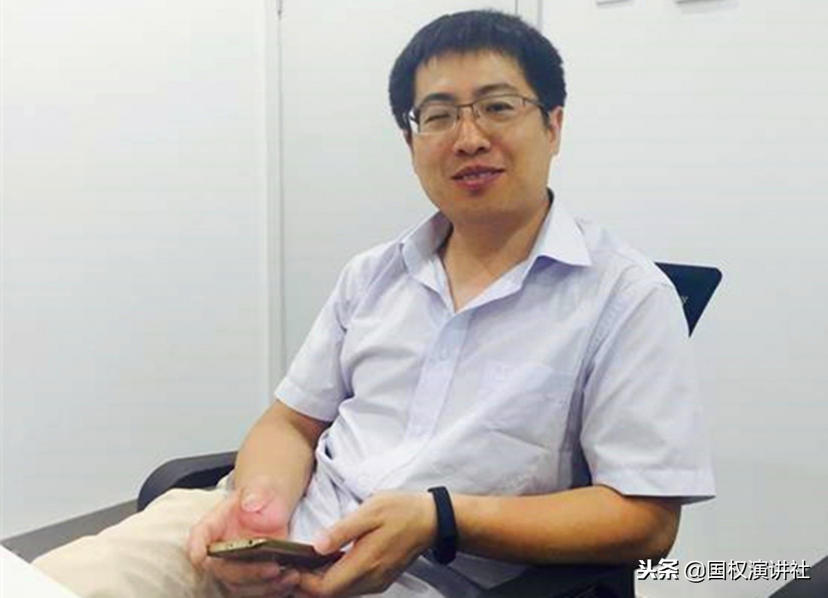 高考647肄业后以网吧为家，沉迷游戏的原因让爸哭了我对不起儿子