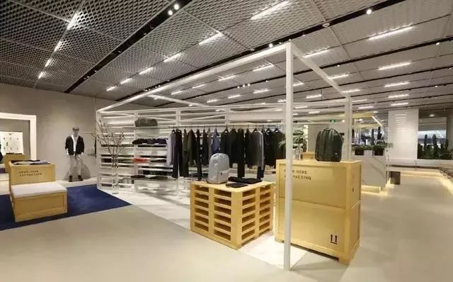 地素进军男装市场，旗下轻奢品牌RAZZLE能否再续地素女装辉煌？