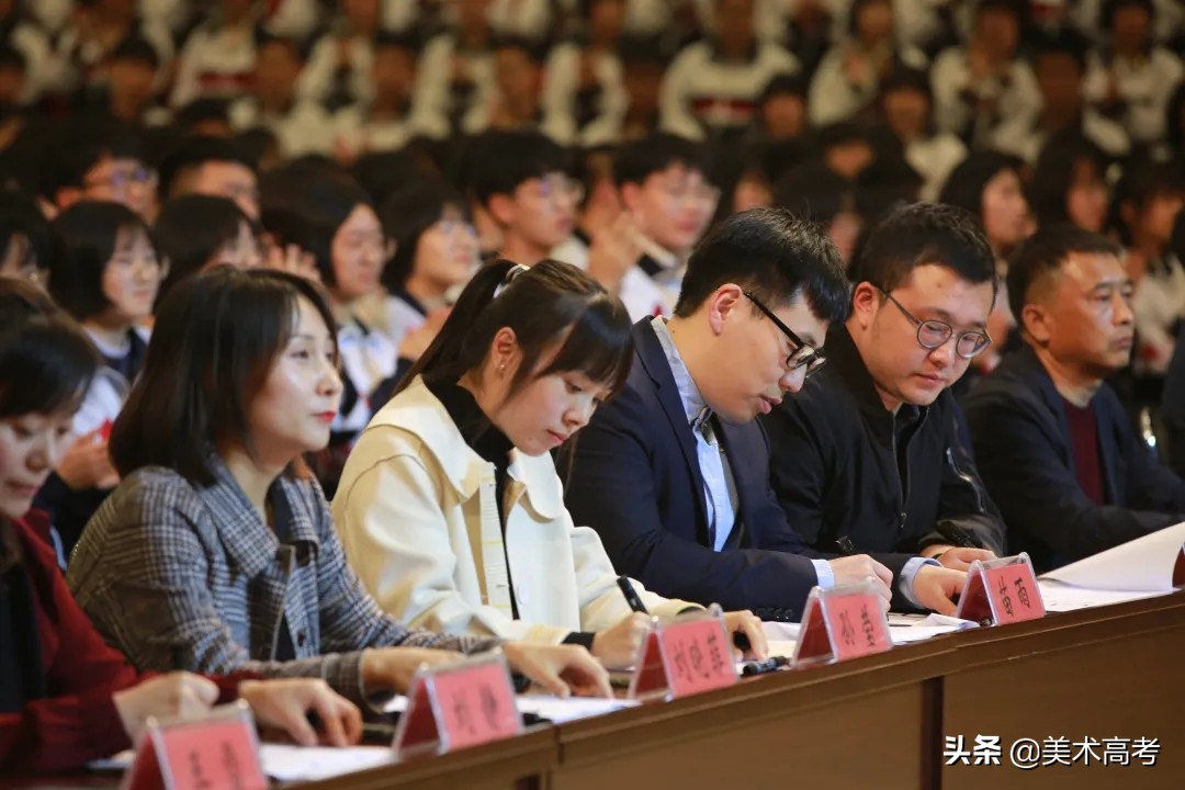 大洼高中2021年春季英语大赛“以赛促学”精彩纷呈