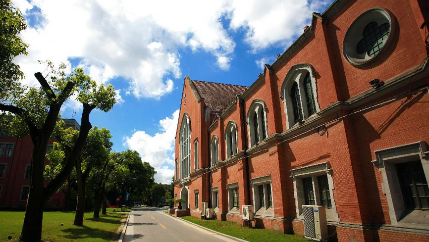 上海理工大学2017-2018年秋季高考第一批本科录取分数线