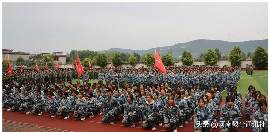 再见了 6天的迷彩青春！河南省医药卫生学校2021级新生军训汇演完美落幕