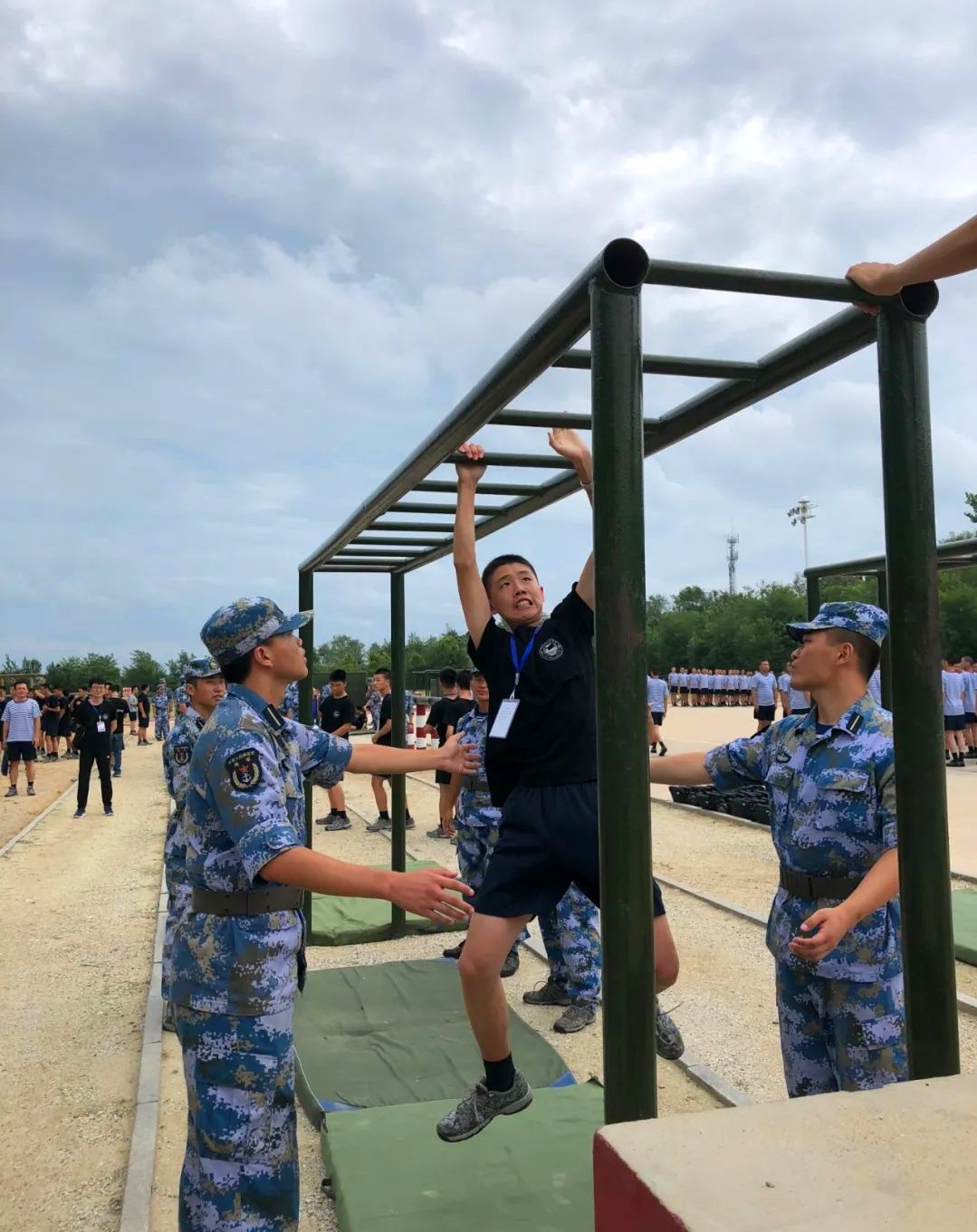 从421分到617分！衡水中学学渣凭三点完成逆袭，毕业包分配