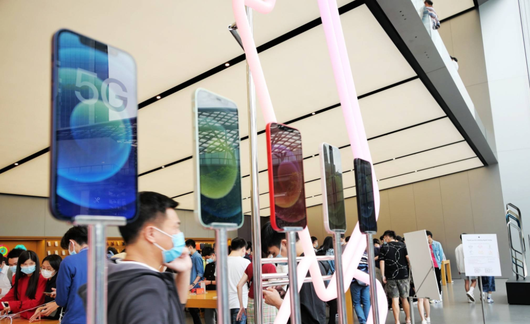 为什么分期买旗舰机，要比全款买中端机更合适？过来人回答很中肯