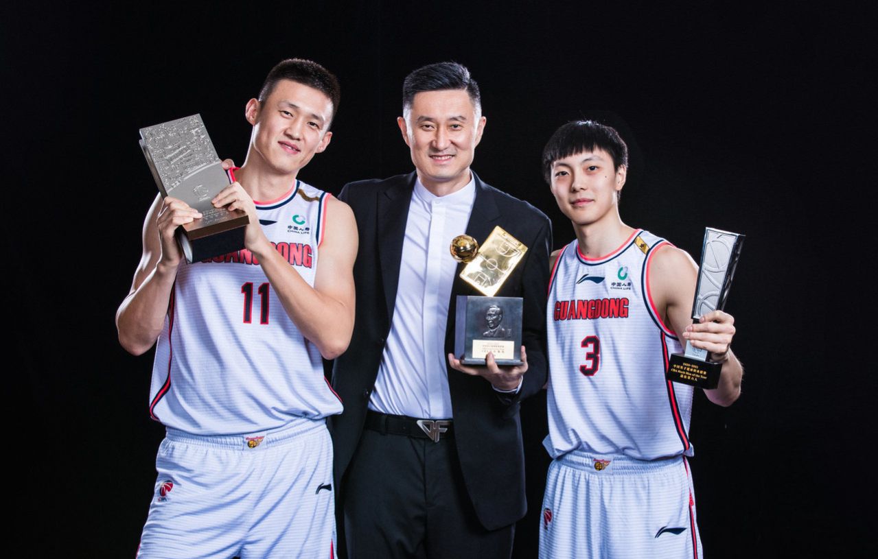 nba为什么没有青训(广东队靠青训获得成功，青训备受篮协称赞，为何CBA球队不跟进呢)