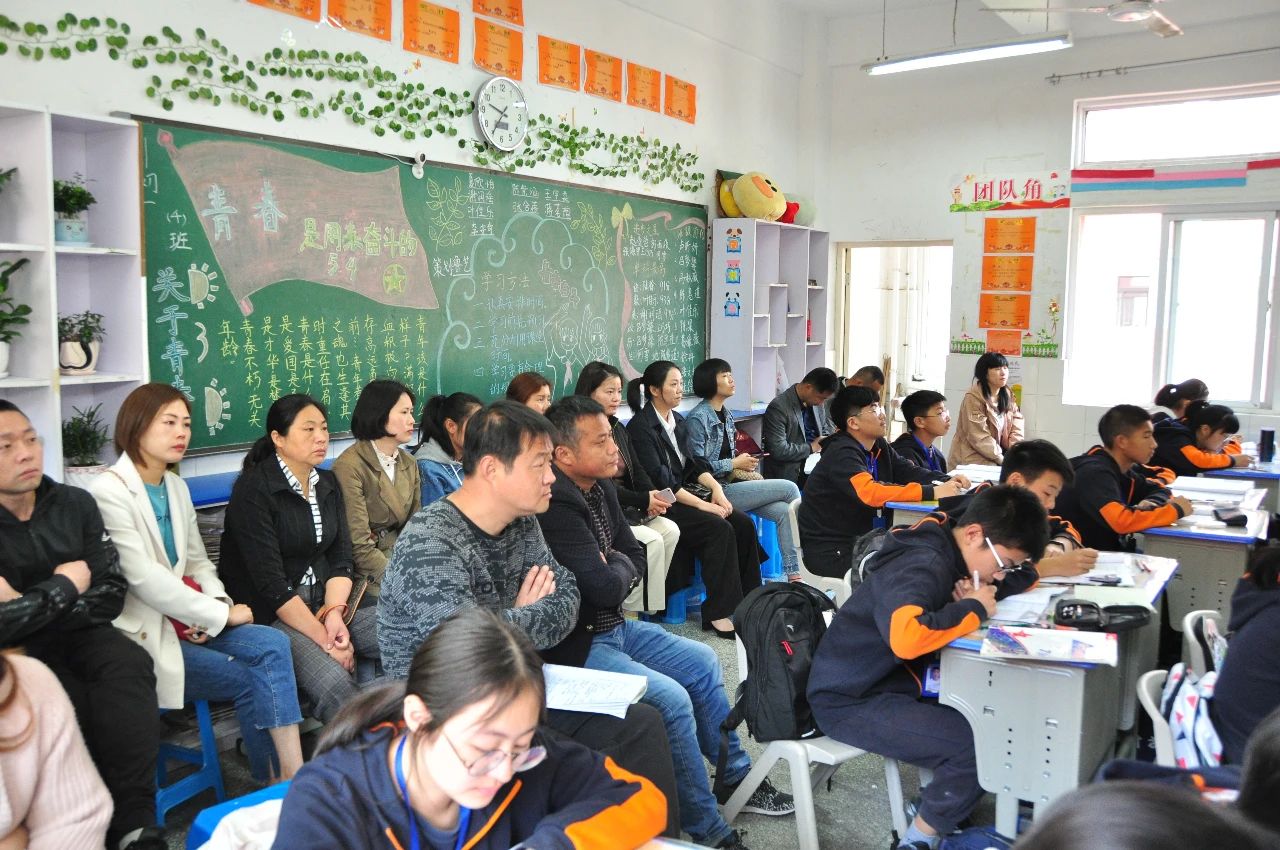 南京这所九年一贯制名校藏着“全国第一品牌”