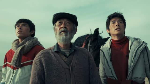 陈飞宇为陈红庆生，3年守零点庆祝，对陈凯歌的祝福却在2年前