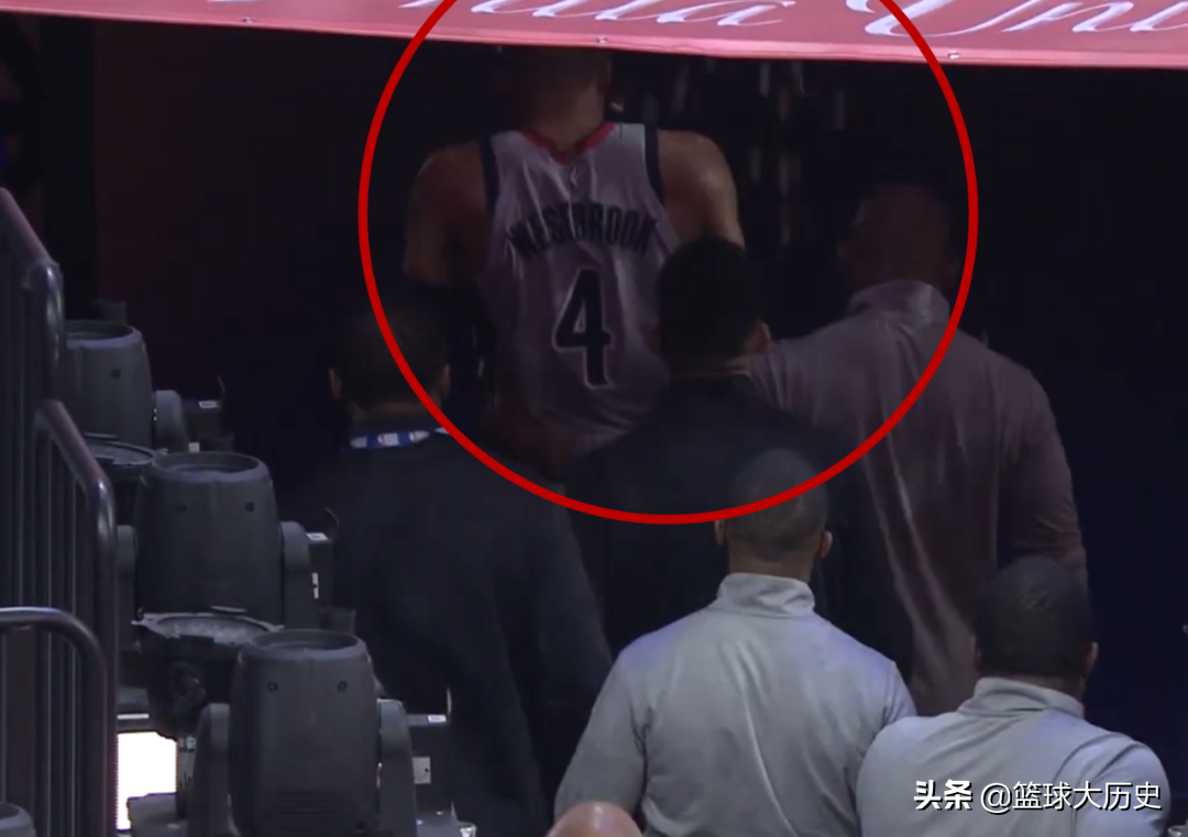 nba为什么不能带儿子回更衣室(舒服了！永久禁赛！NBA为他们出了新规定)