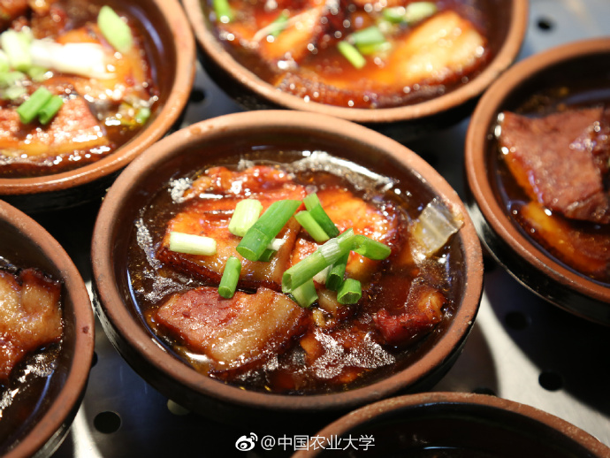 这5所“双一流”大学，用美食征服师生，学生：4年时间真吃过瘾了