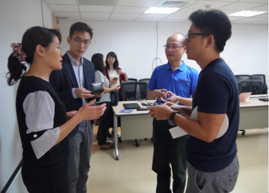 考不上本科别急着复读，3类专科院校比二本有优势，就业一点不难