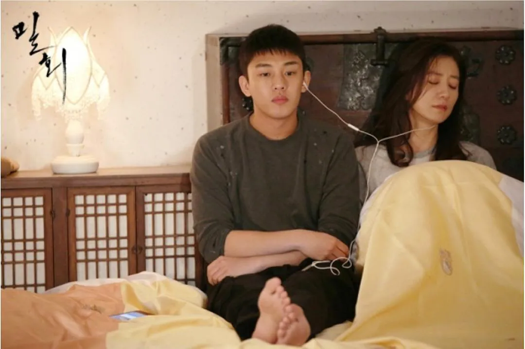 韩剧《密会》：惠媛人到中年放弃一切去坐牢，只是因为爱情吗？