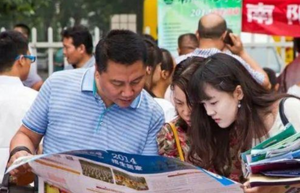 考生412分捡漏厦大，看完学费，网友表示这“漏”一般人捡不起