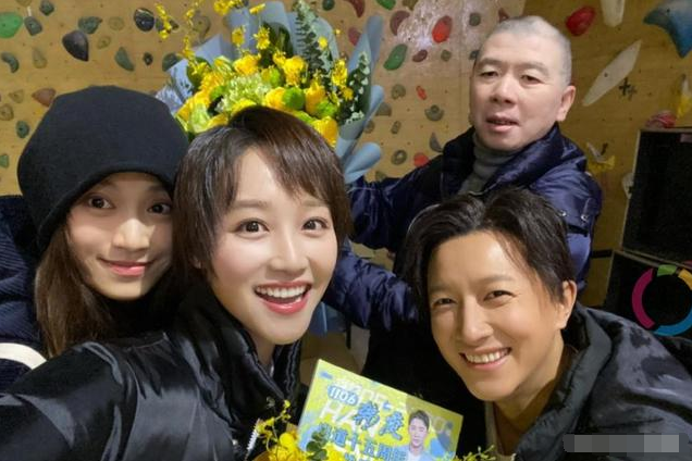 高考首日复读生坠（张子枫翻车）