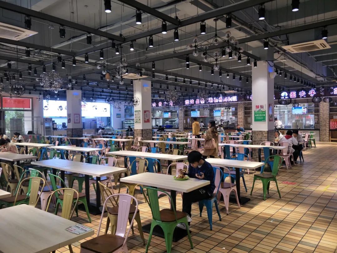 安徽财经大学 | 走进美丽校园，感受温暖与宁静