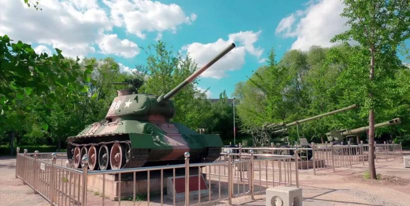 院士亲笔题名！中国第一颗人造卫星备用星，竟藏身于辽宁这所高校！