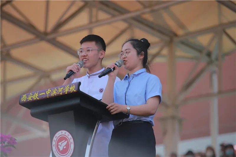 超燃运动盛会·震撼灞柳河畔！西安铁一中滨河第八届体育节暨田径运动会火热进行中……