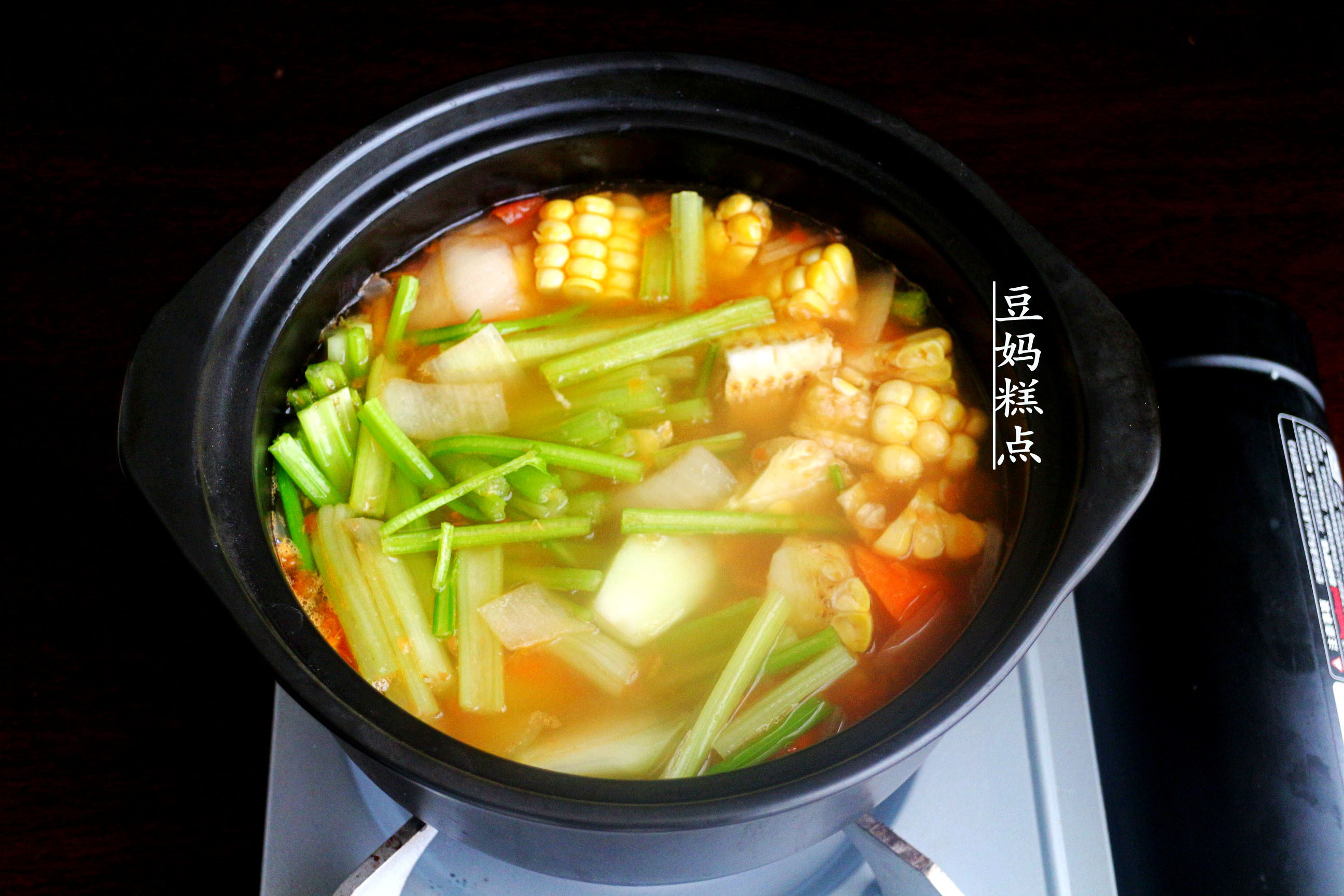 学做瘦身蔬菜汤,健康瘦身,营养不缺