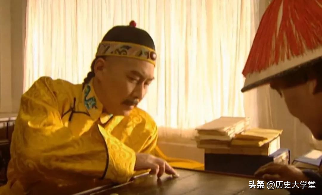 现代围棋是黑棋先下，为何在《雍正王朝》剧中却是白棋先下