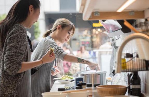 胎记怎么来的，只是遗传吗，产科医生：还和孕期的这3种行为有关
