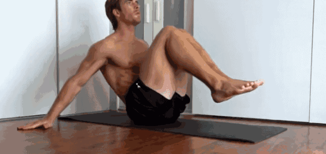 如何练出腹肌线条？6个动作坚持8周，练出巧克力般的腹肌