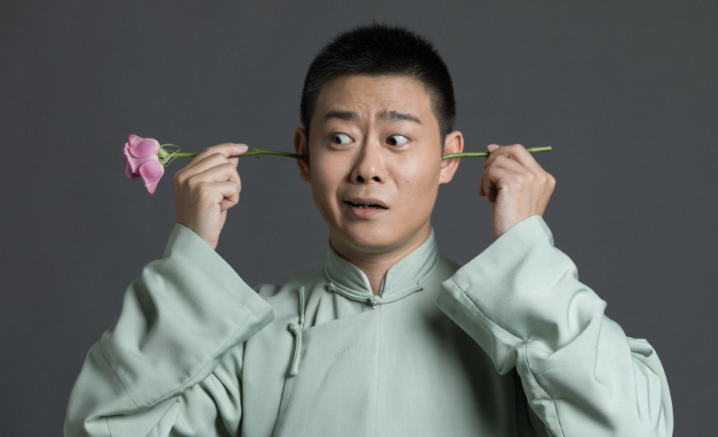 郭德纲说他冷脸热心，岳云鹏嫌他毒舌，栾云平为何稳坐德云大管家