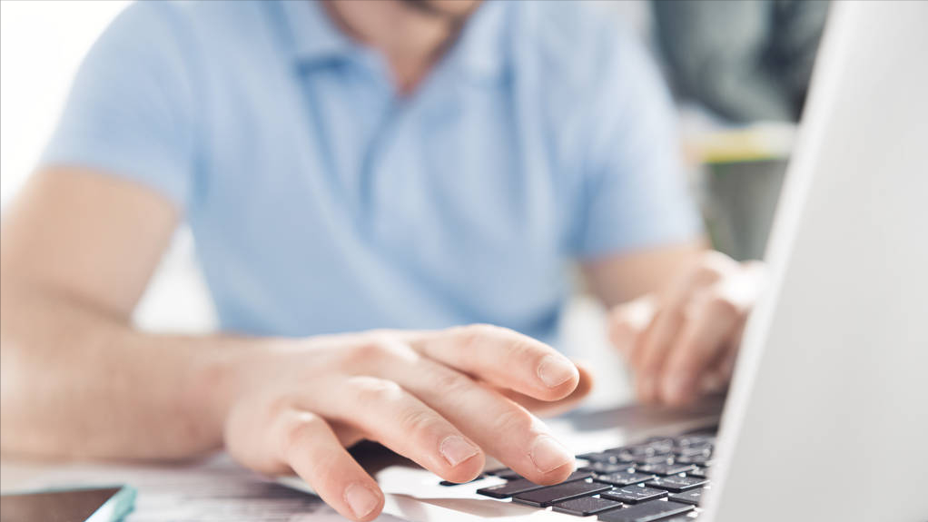 考上了专升本，想工作，成人高考可以提升学历，问一下有没有用？