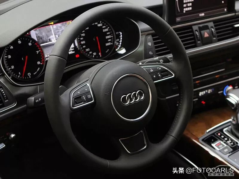 2012款奥迪A7 3.0T实拍，95.8万一般人盘不起