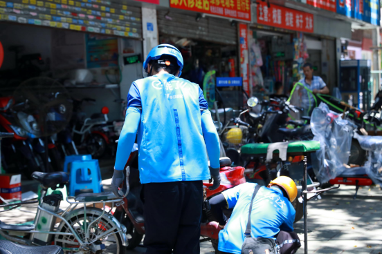 闷声发大财？“外卖包工头”送一单只赚4毛5，却年入20亿