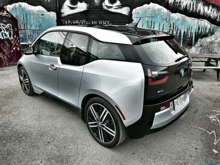 分享一些2016款BMW i3汽车的驾驶经验！