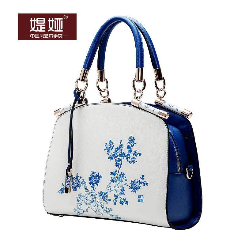 《新概念英语》每日一词@合成词@handbag, 简单的词组合更多形式