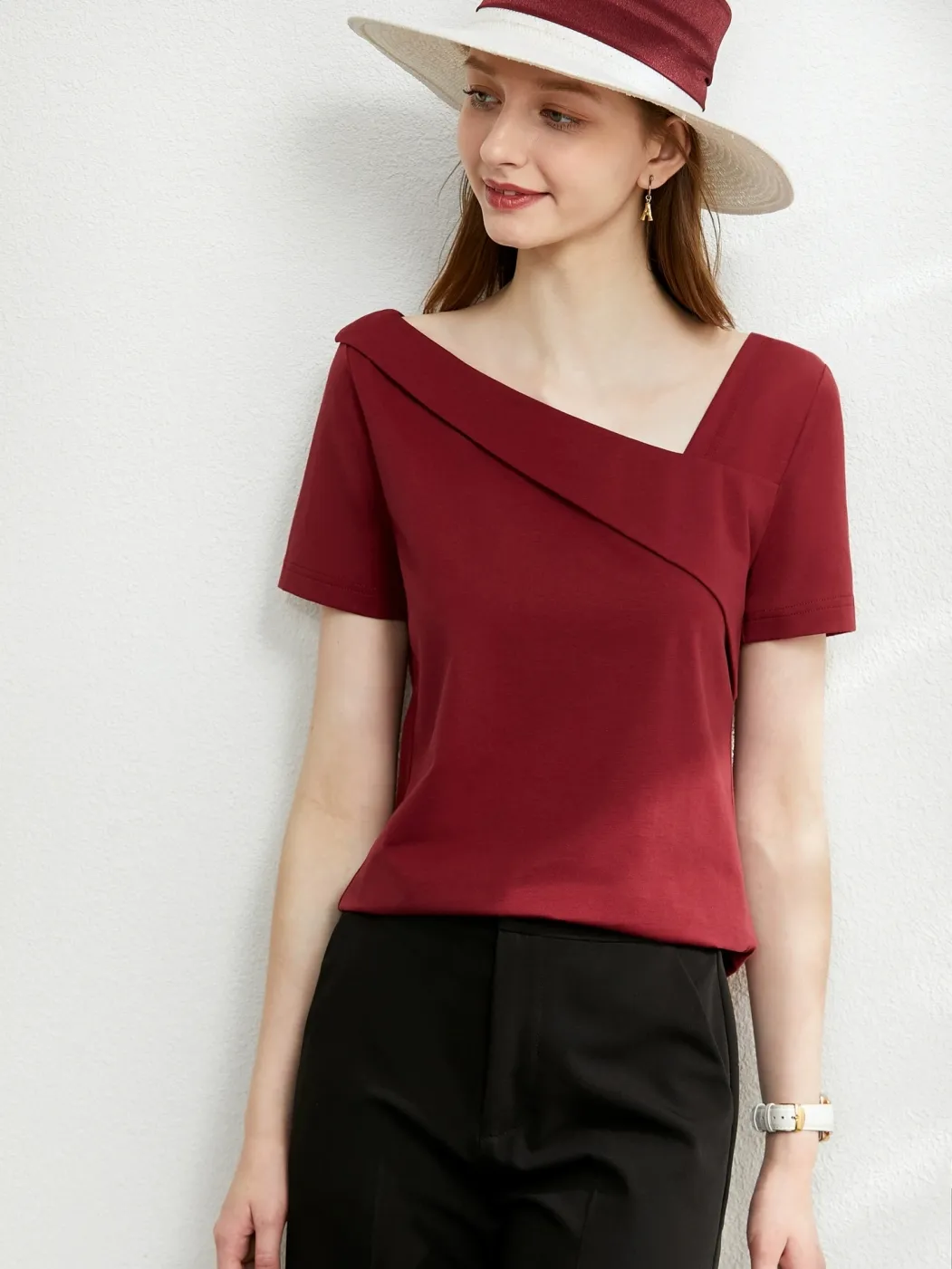 有哪些适合妈妈穿的衣服品牌（妈妈穿的衣服推荐）