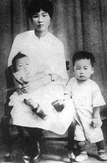 33岁时任政府部长，毛泽东为什么还要砸掉铁饭碗？