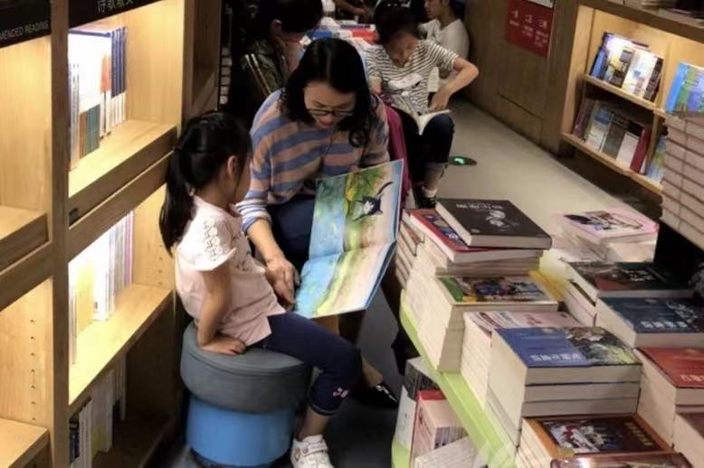 三到六岁的孩子适合哪些绘本？选择绘本是技术活，四个技巧送给你