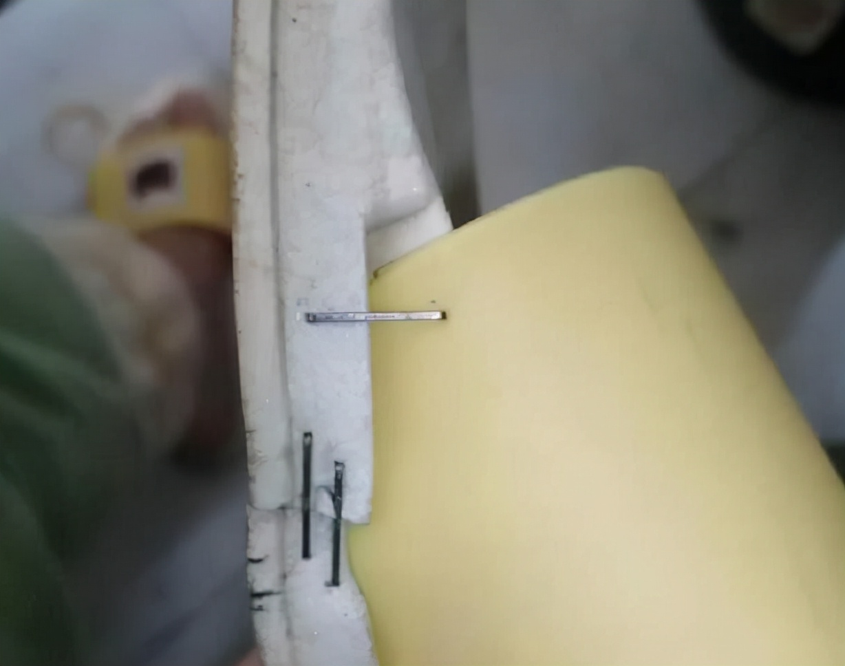 应届毕业生寝室现状，宿管阿姨看不下去了，你们也太能“凑合”了