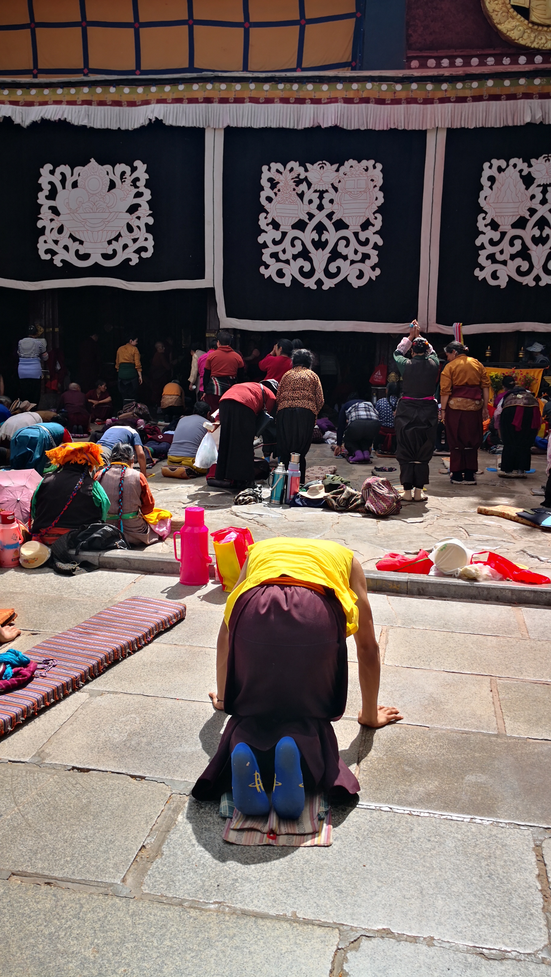 菩提心慈悲怀为众生