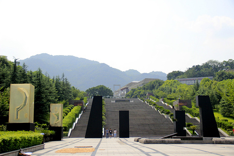 重庆沙坪坝区有什么地方好玩？在沙坪坝区不妨可以到这些地方走走