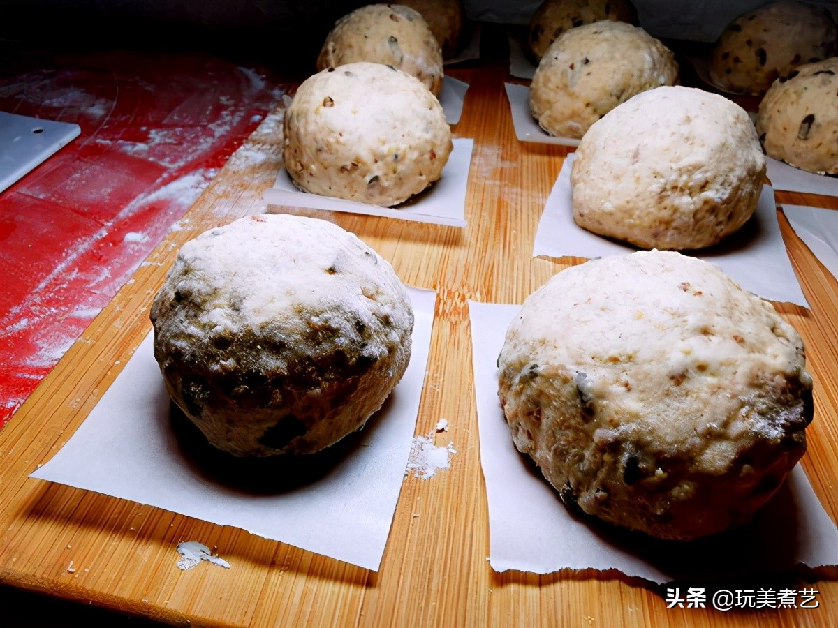 夏天早餐胃口不佳的小伙伴，快来看看开胃包子怎么做