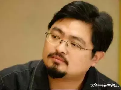 我可以和你上床，但与你无关！