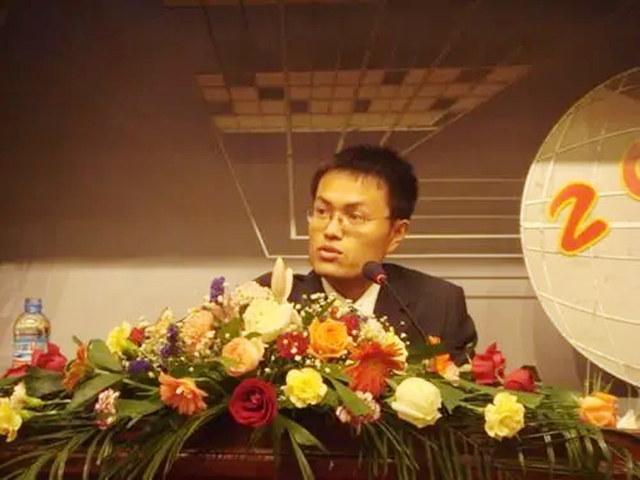 那位感动中国的支教老师，曾刺痛大众眼睛，已任县领导近3年