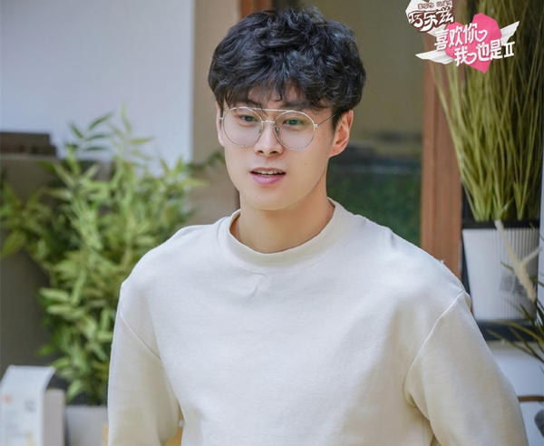 《心动3》嘉宾颜值大跌，网友直呼糖难嗑，但有这履历还相啥亲？