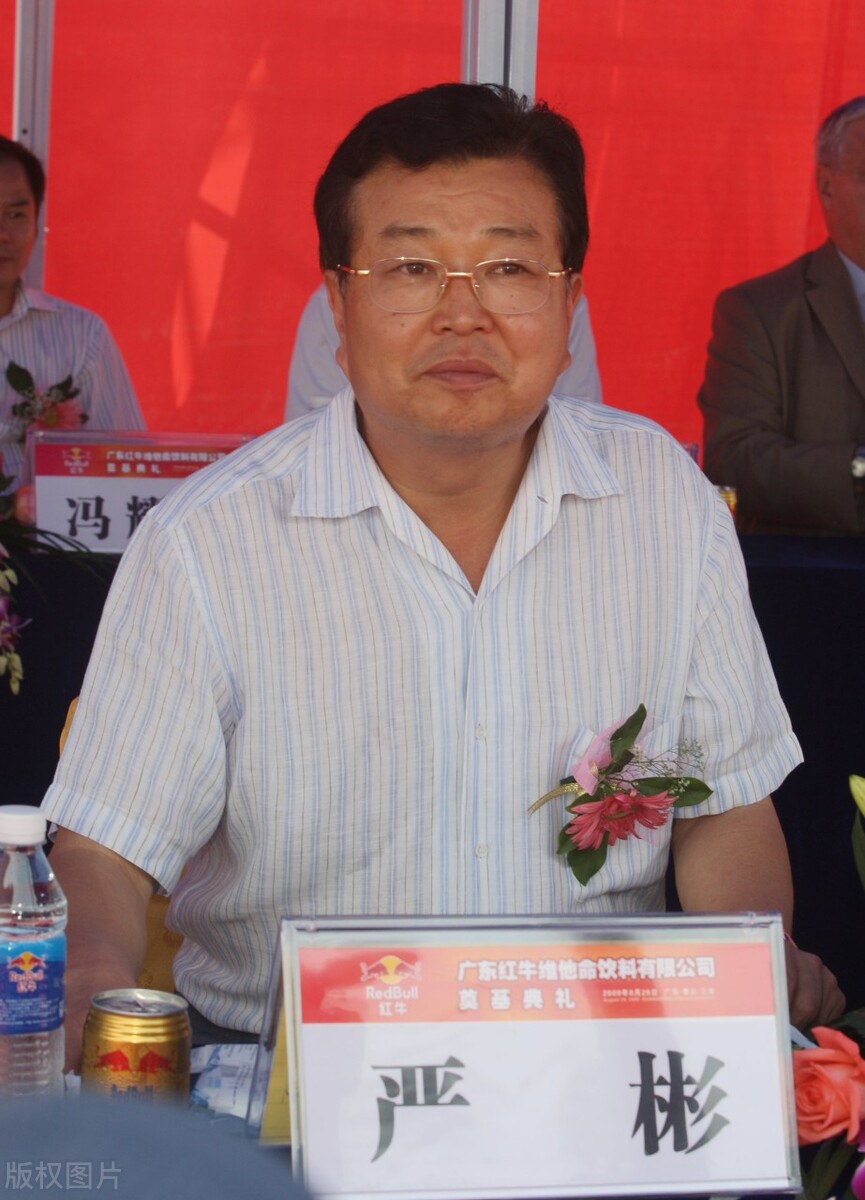 河南新乡走出4位富豪,财富都超过500亿,他曾是首富,他祖籍山东