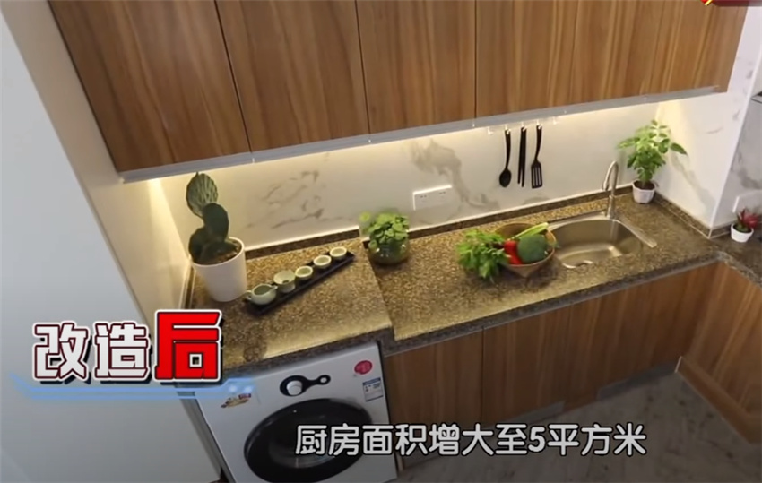 母女蜗居30㎡阁楼房，设计师爆改成3室3厅1厨1卫小别墅！太给力