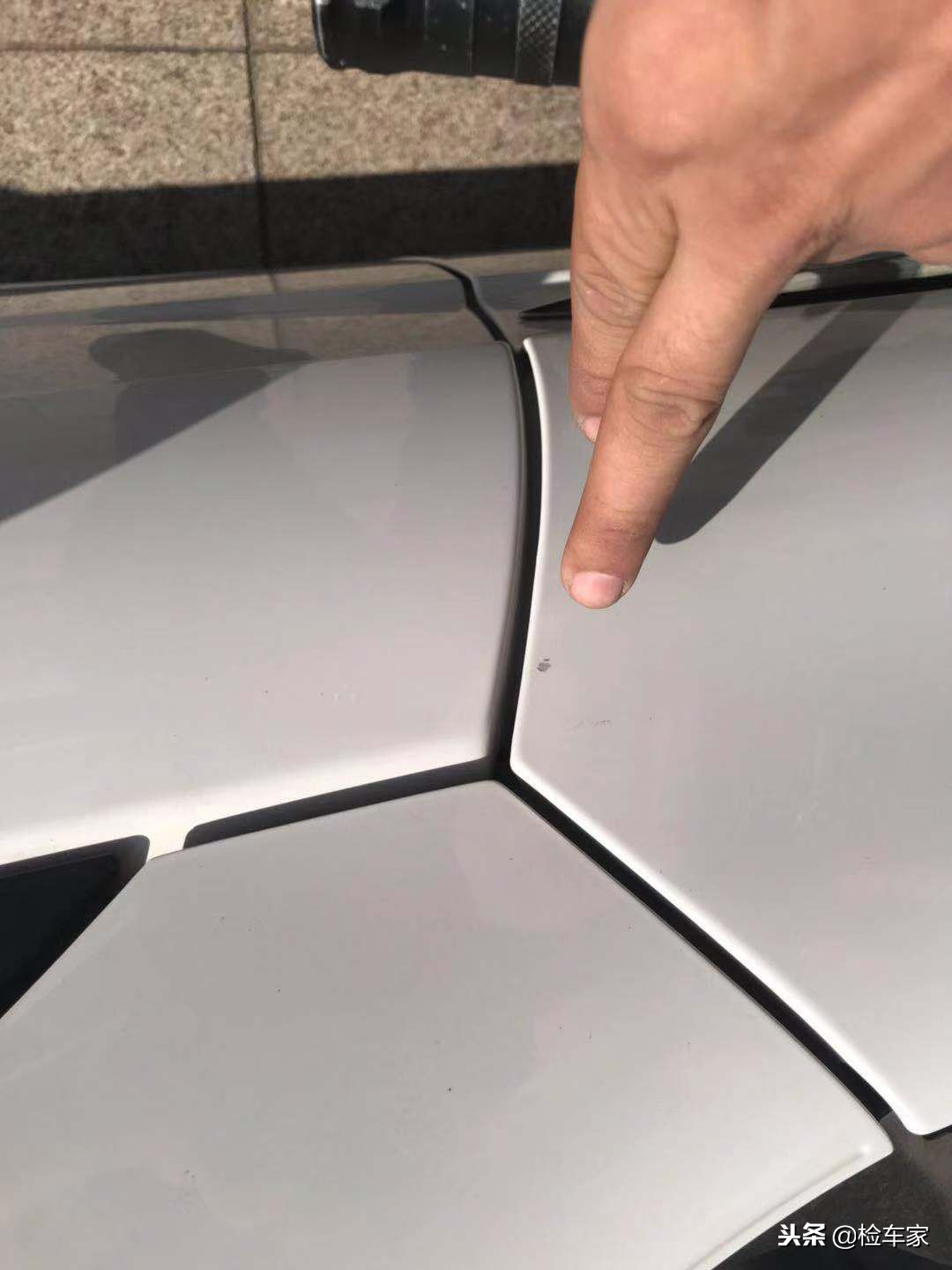 4年贬值40万的奔驰SLK 收入到多少你会买这款车？