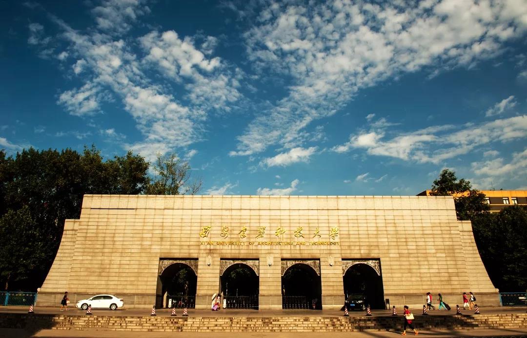 坐拥空调宿舍、电影院、游泳池，还紧邻地铁！陕西这所高校厉害了