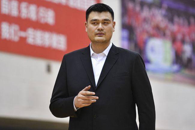 nba做过慈善的球星有哪些(NBA球星谁最慈善？穆大叔捐18年工资，老詹6送冠军，却还不够无私)