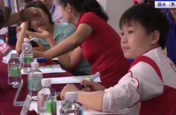 全红婵正式回应夺冠原因，与邓亚萍评价不谋而合，大魔王懂红姐