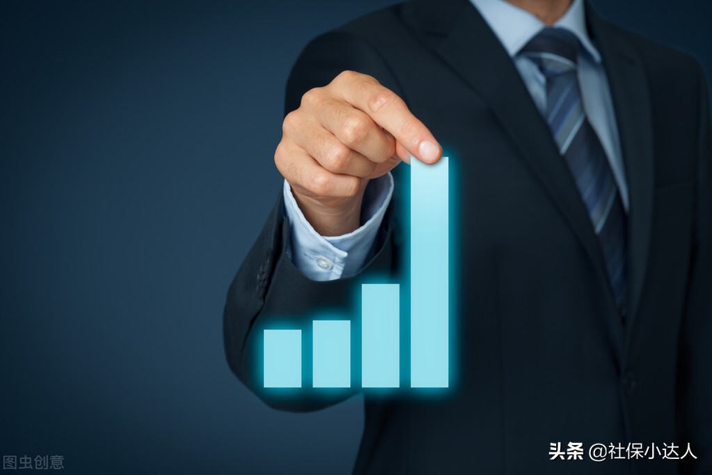 目前55歲有100萬，選擇投資理財，還是選擇買房子？