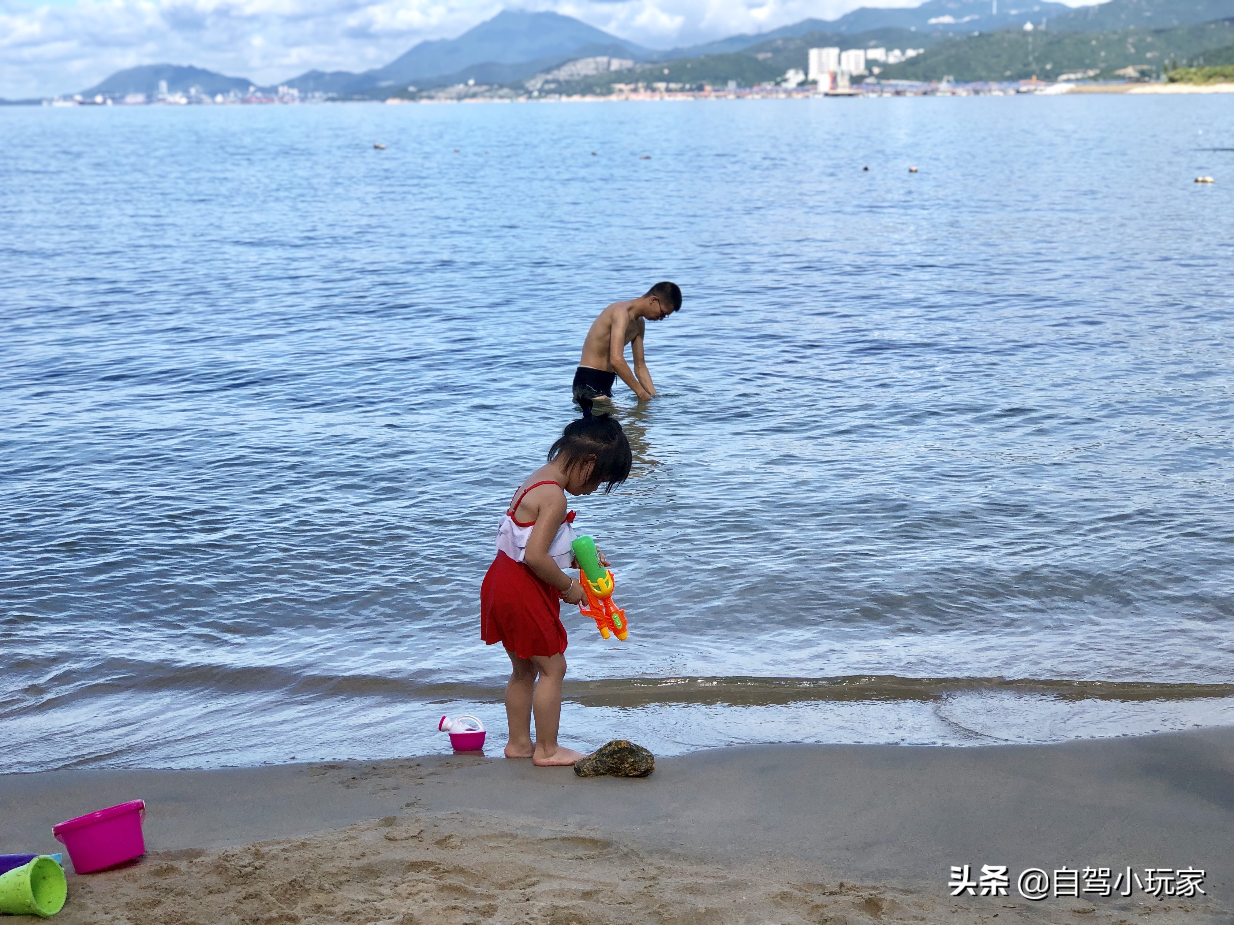 深圳有个“避暑”沙滩，人少干净又荫凉，知道的人不多，海钓很爽